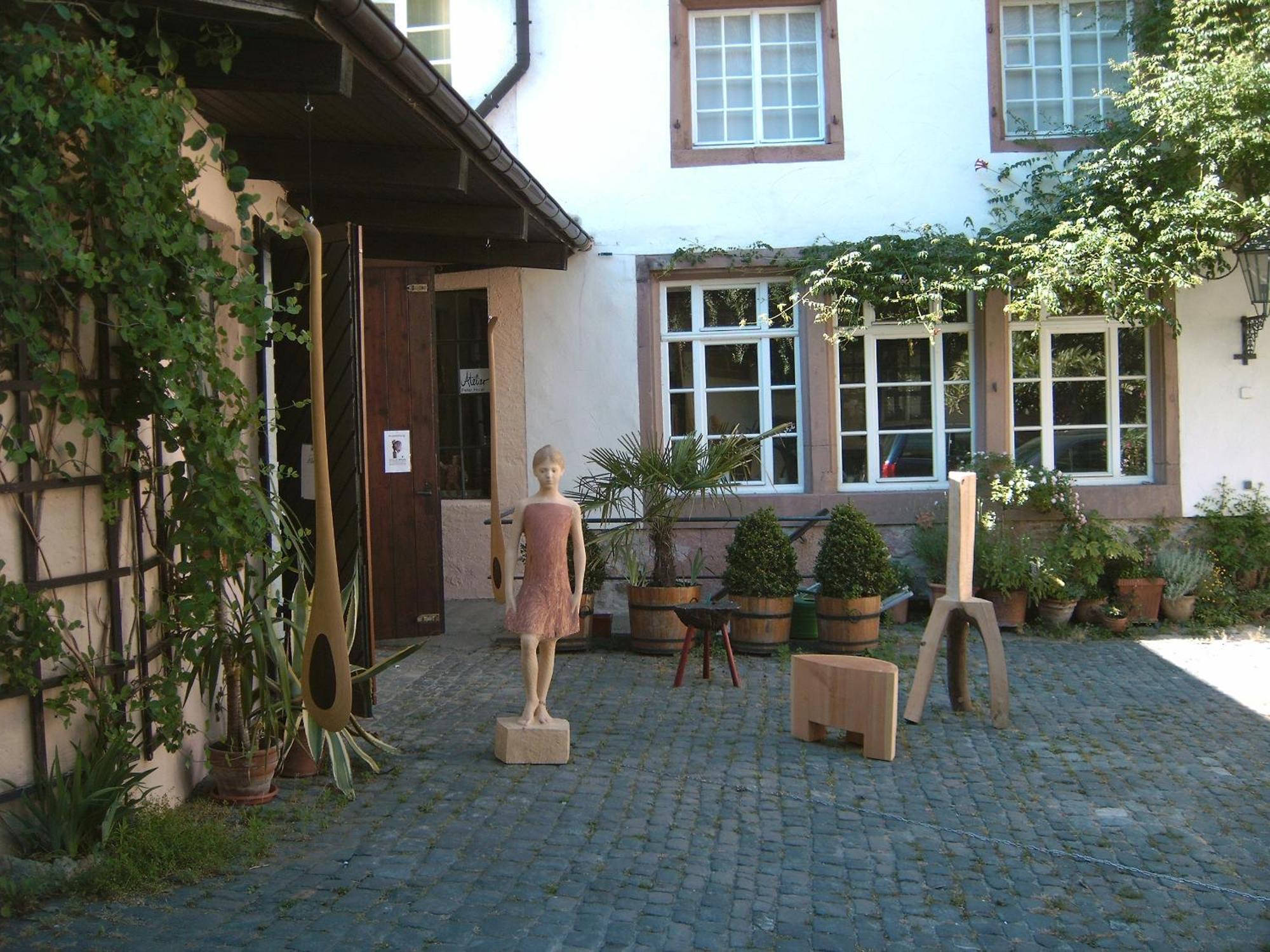 Historischer Adelshof Am Marktplatz, Atelier 70 M² Weinheim Kültér fotó